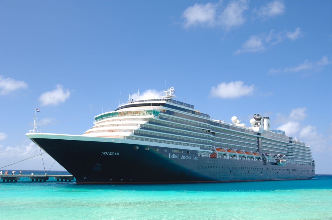 Cruiseship - Noordam, Holland America Line